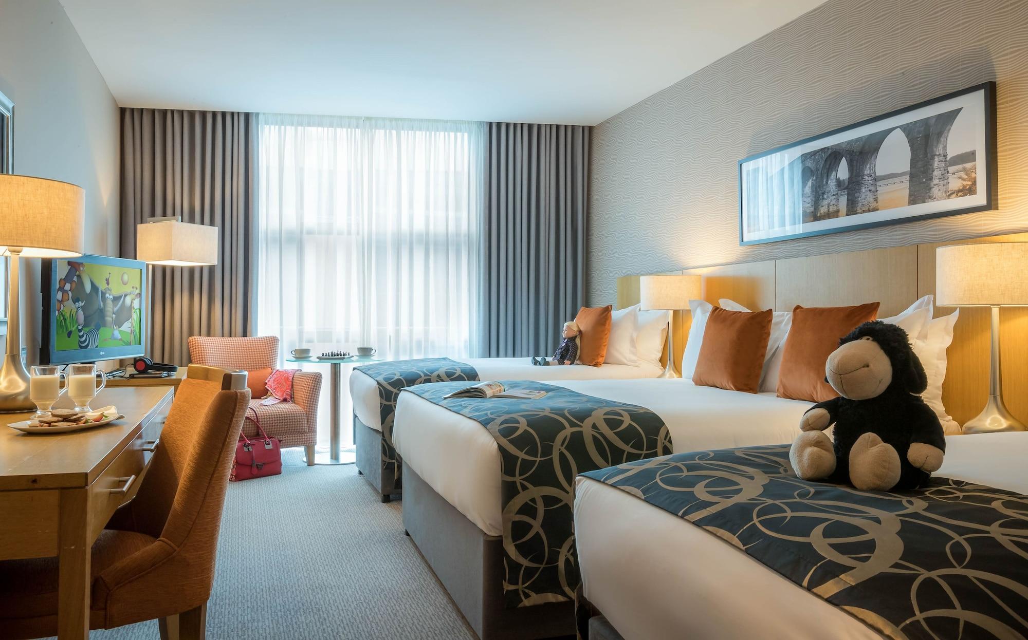 Clayton Hotel לאופרדסטאון מראה חיצוני תמונה