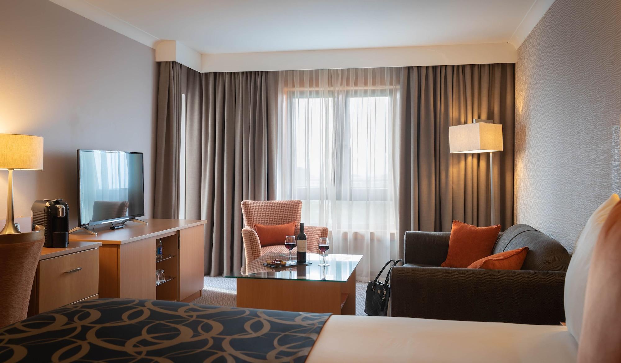 Clayton Hotel לאופרדסטאון מראה חיצוני תמונה